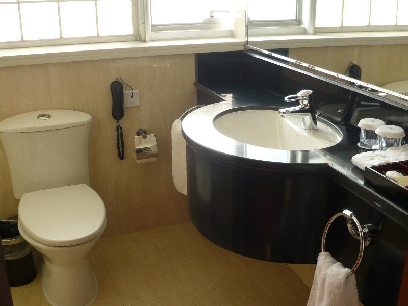 Noble Center Hotel Thượng Hải Ngoại thất bức ảnh